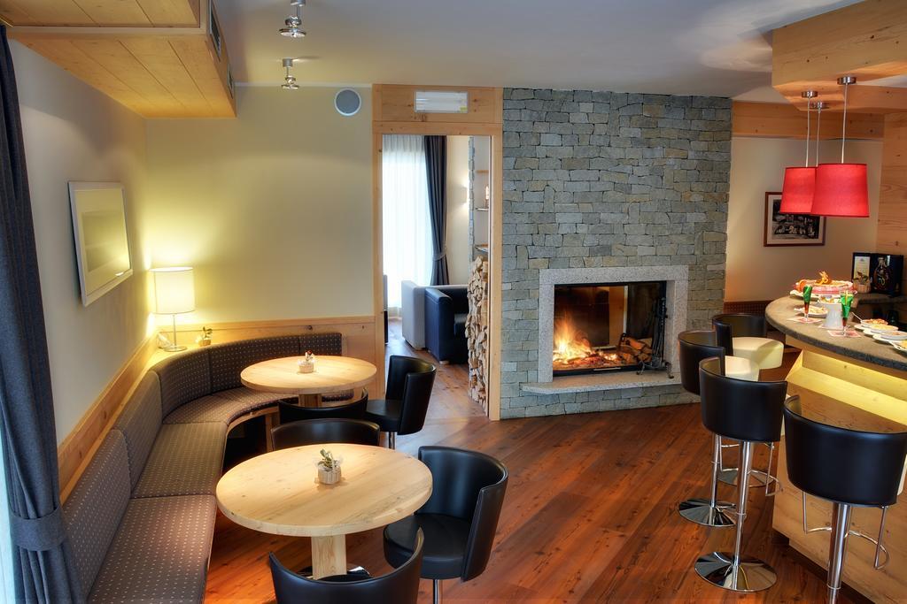 Maribel Hotel Madonna Kültér fotó